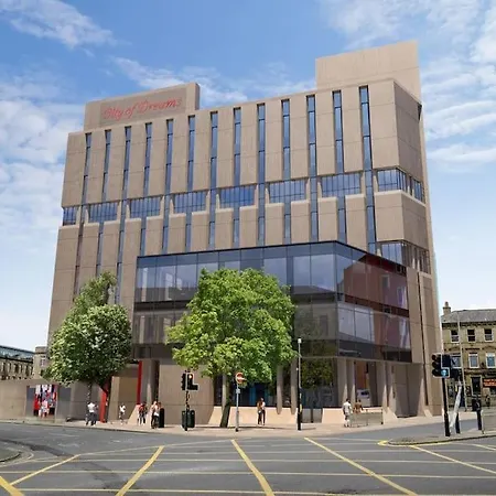 High Point 2 Bed Apartment Bradford  Exterior photo